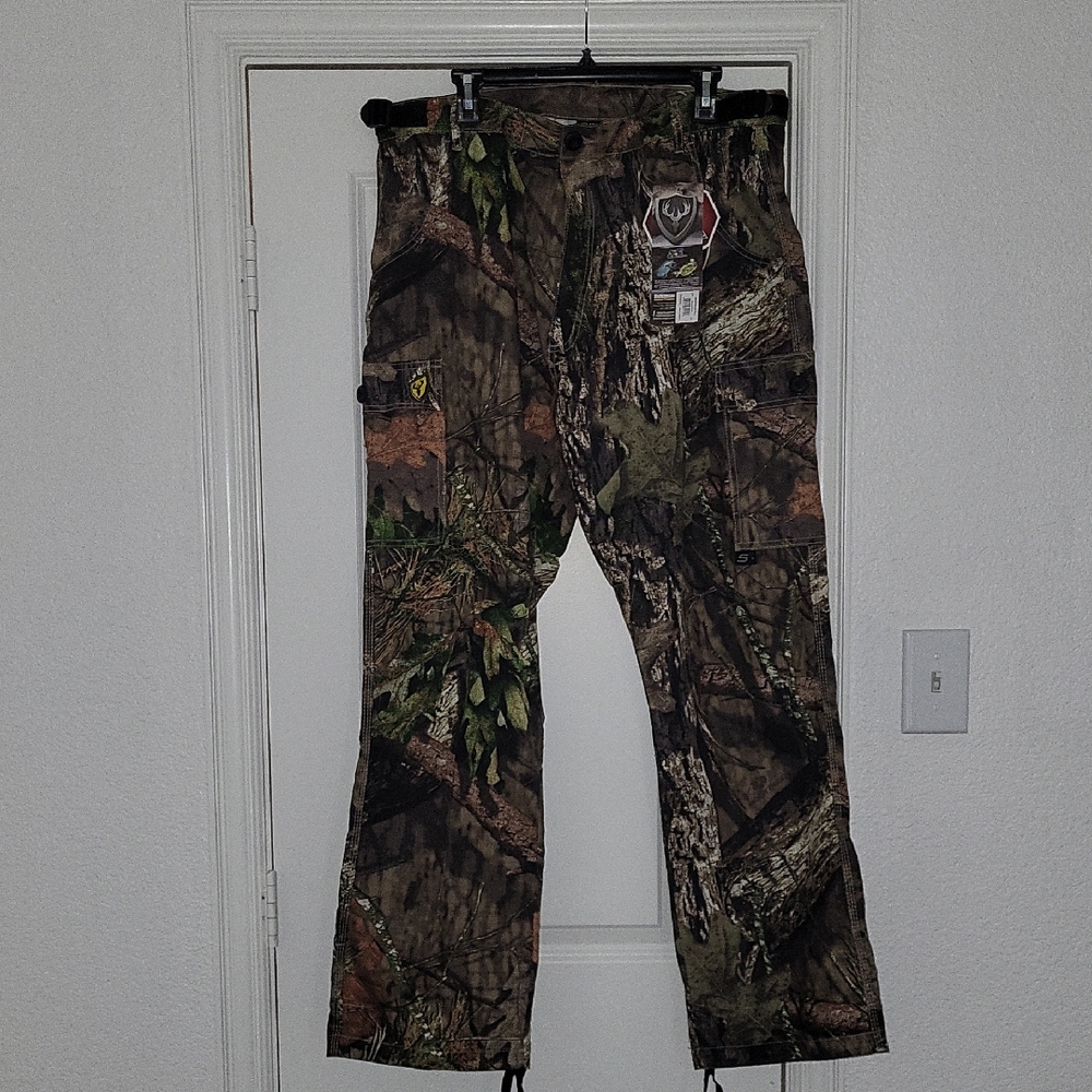 Legendary Whitetails Camouflage Outdoor Pants
